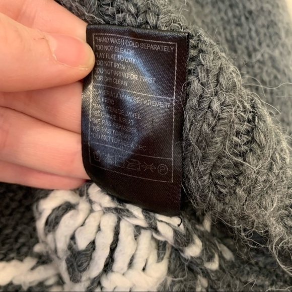 Cupcakes & Cashmere Jasmine Sweater Medium Heather Grey Size XS - Picture 9 of 9